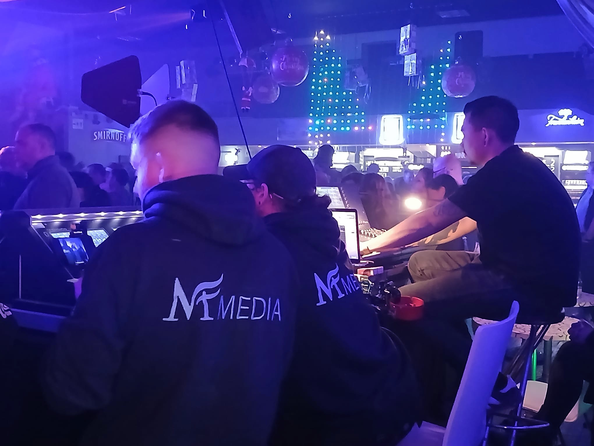 Hybrid‑Event - Bühne & Screens